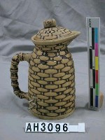 藏品(插電陶壺)的圖片